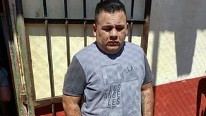 Abren investigación por privilegios de recluso sospechoso de asalto