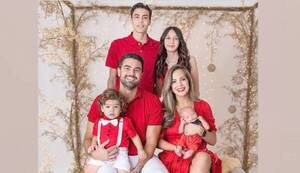 Crónica / ESPÍRITU NAVIDEÑO. Último mes es bajón para algunos famosos