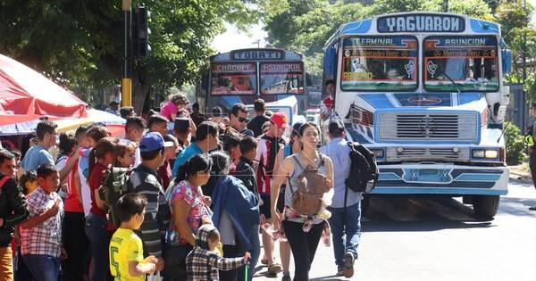 La Nación / Dinatran garantiza suficiente cantidad de buses para Caacupé 2021