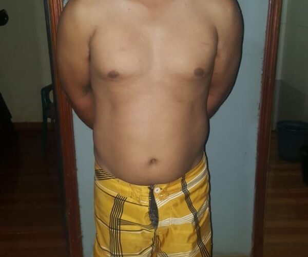 Ebrio garroteó a su concubina e hijastra