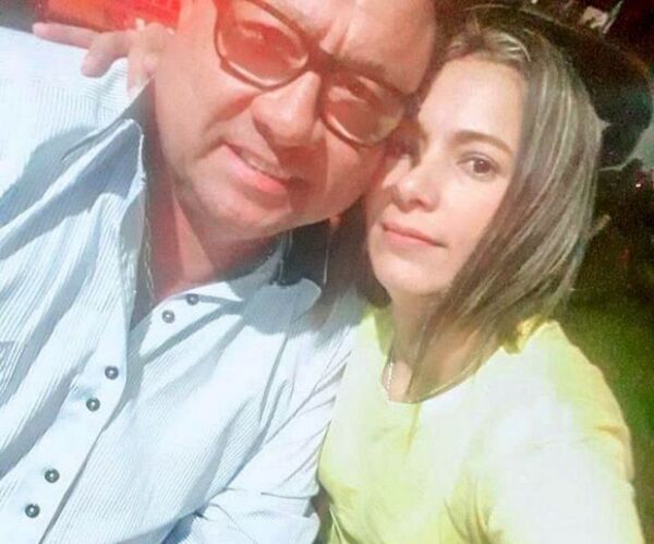 Abogado y su concubina implicados en asesinato de una mujer siguen prófugos