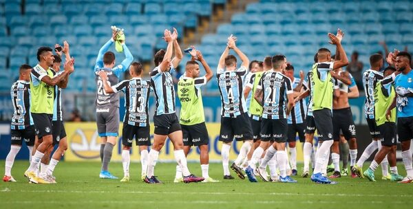 Con Villasanti en cancha, Gremio golea y sueña con la salvación