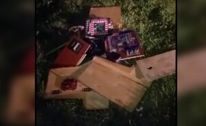 Abandonan tragamonedas con G. 422.000 en su interior tras persecución