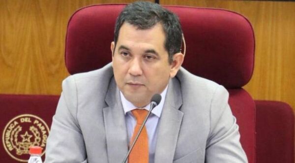 Martín Arévalo confirma que acompañará la precandidatura de Santiago Peña a la Presidencia