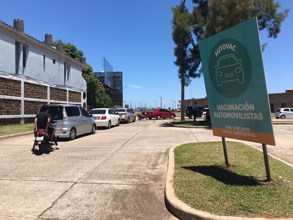 Primer viernes de Diciembre con gran participación de personas en el vacunatorio