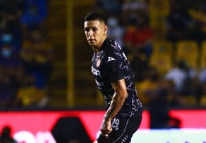 Necaxa despide a Sergio Bareiro