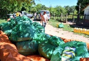 Más de 600 familias de Ayolas recibieron asistencia alimentaria a través de la EBY