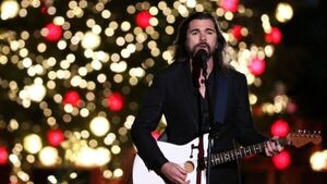 Juanes fue una de las estrellas invitadas para dar inicio a la Navidad en la Casa Blanca
