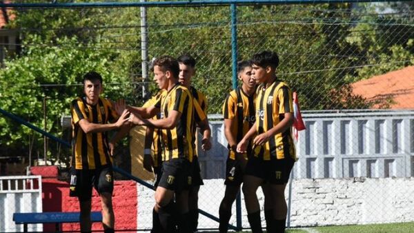 Guaraní conquista el título en la Sub 19
