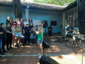 "Ke personajes" actuaron en el Buen Pastor