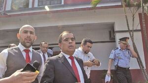 Cárdenas declara en juicio en causa por 15 instituciones