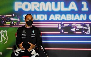 Hamilton toma las riendas en los libres - Automovilismo - ABC Color