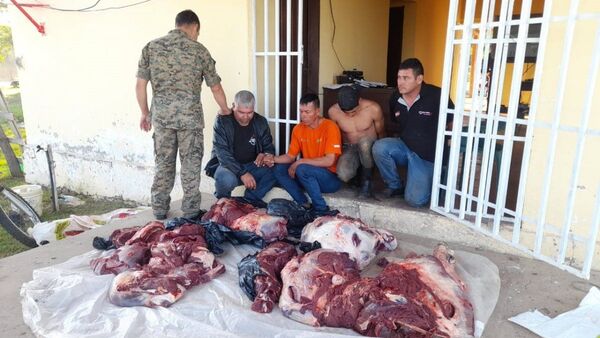 Cuatro detenidos por abigeato y se recupera 350 kilos de carne