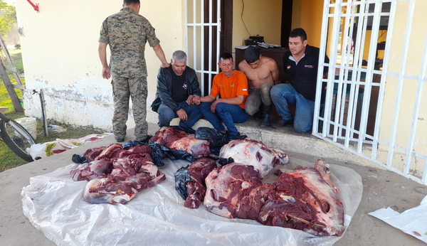 Detienen a cuatro abigeos y recuperan 350 kilos de carne en R.I. 3 Corrales - Noticiero Paraguay