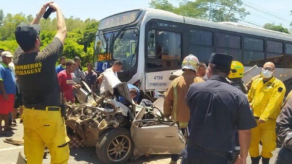 Policía confirma un muerto y dos heridos tras choque en Ypané