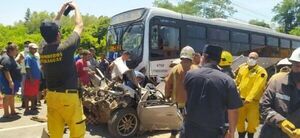 Policía confirma un muerto y dos heridos tras choque en Ypané