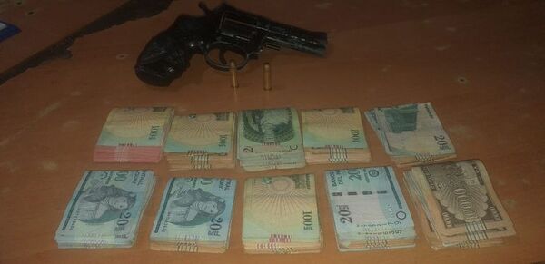 Detienen a dos sospechosos de asaltar un casino en San Lorenzo - Nacionales - ABC Color
