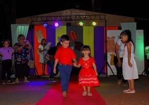 Expoferia de Ao Po’i cerrará con desfile de carrozas y elección de reina - Nacionales - ABC Color