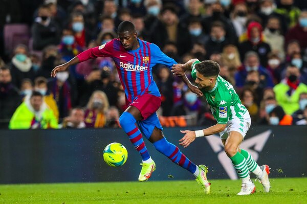 Xavi sufre su primera derrota y el Barcelona cada vez más rezagado