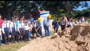 Construcción de aulas beneficia a escuelas rurales de Paso Horqueta y Loreto.