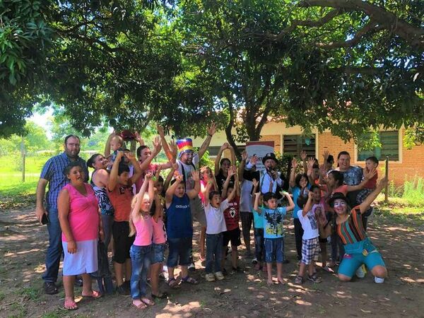 El “Circo Social” lleva juegos y diversión a los niños de Carapeguá - Nacionales - ABC Color