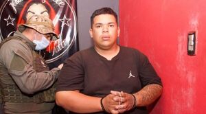 Agentes de la SENAD atrapan a narco-tatuador en Lambaré