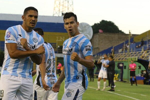 Guaireña festeja en Luque y jugará otra vez la Sudamericana