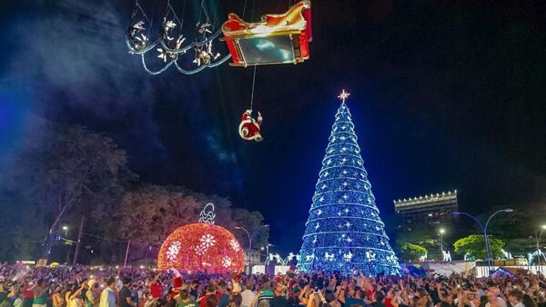 Foz presenta atractivos programas en evento Navidad de Aguas y Luces