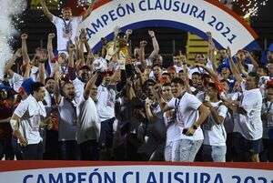 Cerro Porteño, 34 veces campeón - Cardinal Deportivo - ABC Color