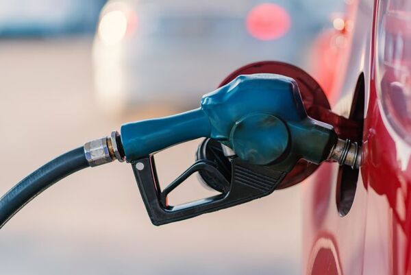 Desde este lunes baja precio del gas y, en la semana, de otros combustibles - Nacionales - ABC Color