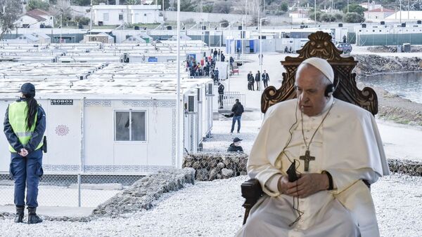 De regreso en Lesbos, Francisco pidió por los refugiados: "Está en juego el futuro de todos" - .::Agencia IP::.