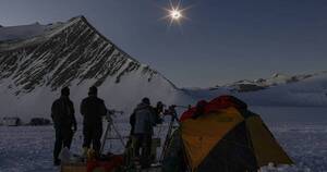 La Nación / Eclipse solar en la Antártida, con -15 grados, costó US$ 40.000