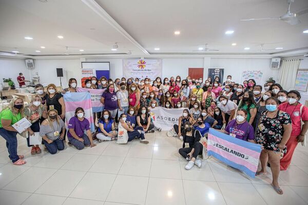 Mujeres activistas y líderes piden cese de criminalización de luchas sociales y discriminación - Nacionales - ABC Color