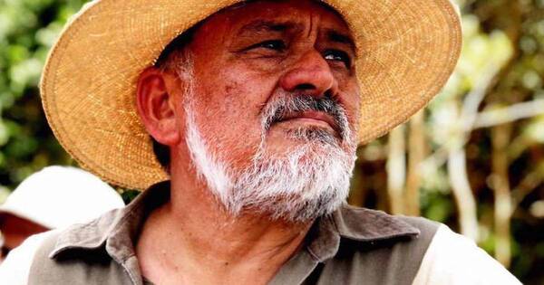 La Nación / Senador insiste en establecer relaciones con China