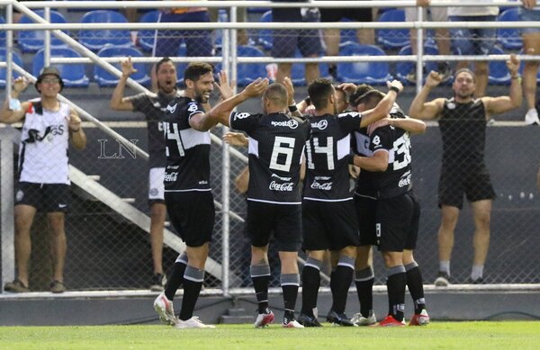 Olimpia gana, clasifica a la Libertadores y manda a la 'Suda' a Nacional
