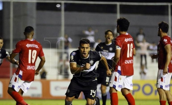 Diario HOY | Olimpia vence a Nacional y jugará la Copa Libertadores 2022