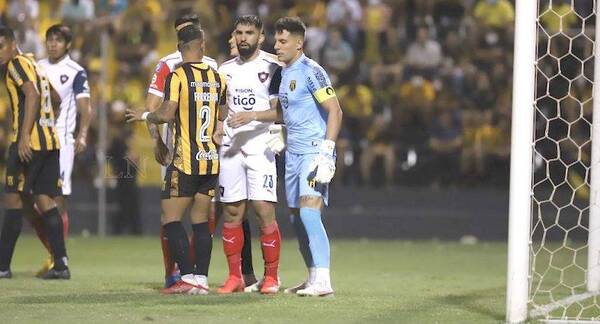 Crónica / “El payaso del circo tiene nombre y apellido”, he’i