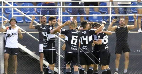 La Nación / Olimpia, con gran premio