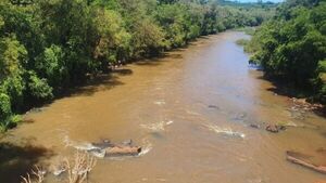 Hermanos mueren ahogados en un arroyo de Yatytay