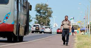 La Nación / Dinatran insta a respetar precios de pasajes a Caacupé