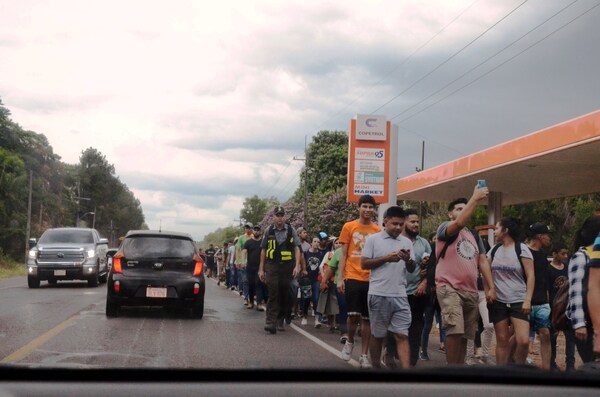 Caminera inicia operativo Caacupé, anuncia desvíos y reporta aumento de peregrinantes •
