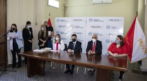 MUVH entrega subsidios habitacionales a 400 personas