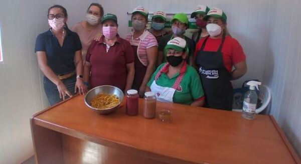 Productores industrializan su materia prima para darle valor agregado