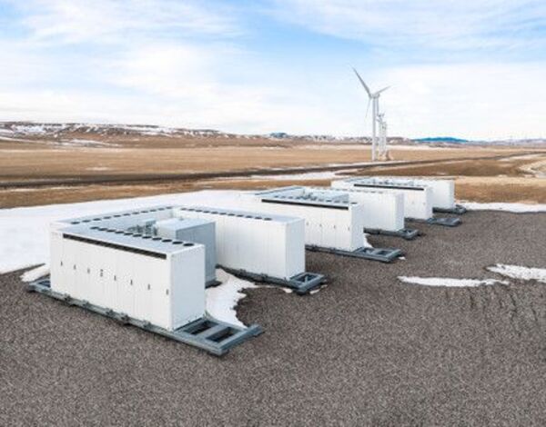 Consejeros de Itaipú visitan desde hoy la planta de almacenamiento de energía de Tesla, en Estados Unidos - Nacionales - ABC Color