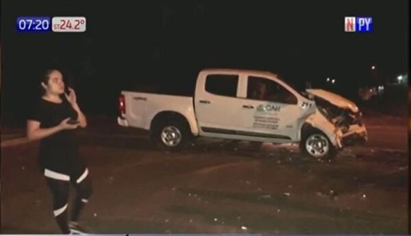 Funcionario del Crédito Agrícola en estado de ebriedad causa accidente rutero