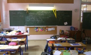 Diario HOY | Francia refuerza las restricciones anticovid en las escuelas