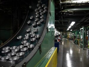 Empresa dedicada al rubro del aluminio conquista certificaciones en américa latina · Radio Monumental 1080 AM