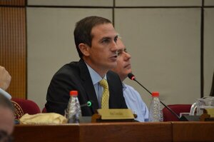 Senador califica a las invasiones como un gran negocio para un pequeño grupo - ADN Digital