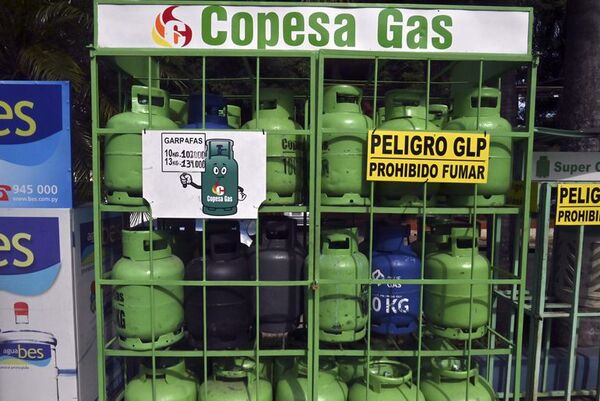 El 80% de los emblemas ya bajó desde hoy el precio del gas, según Capagas - Nacionales - ABC Color