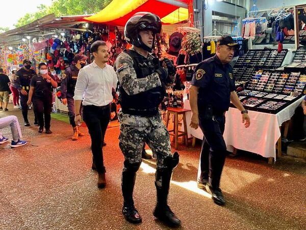 Quieren eliminar a “pirañas” de la zona comercial de Ciudad del Este - ABC en el Este - ABC Color